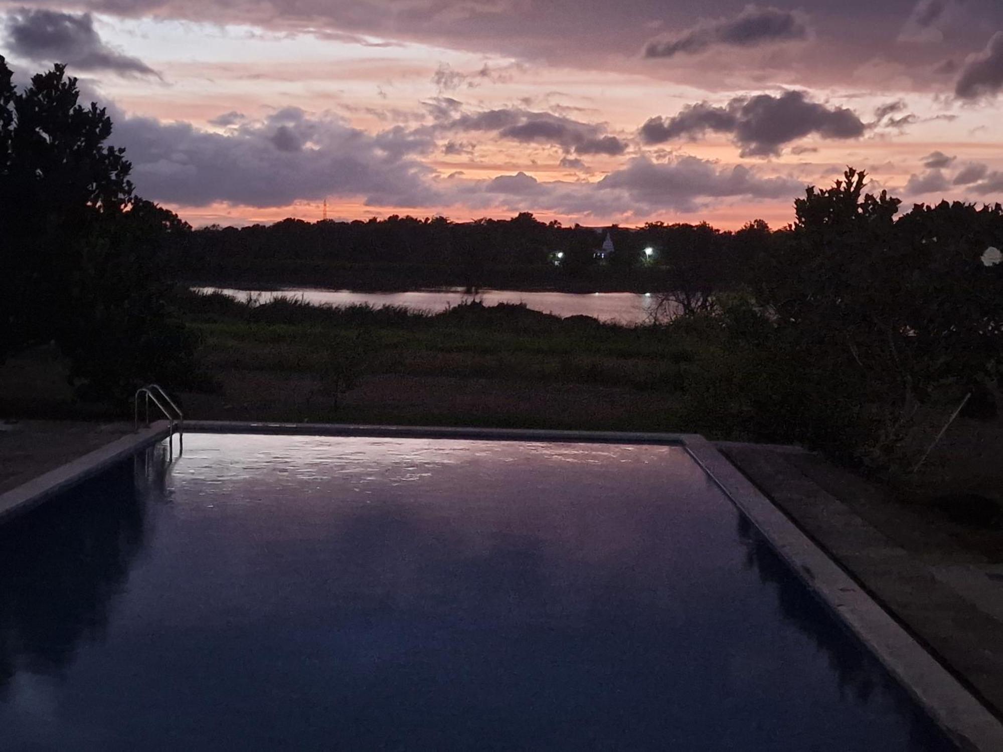 Birdwing Sigiriya Hotel Exterior photo